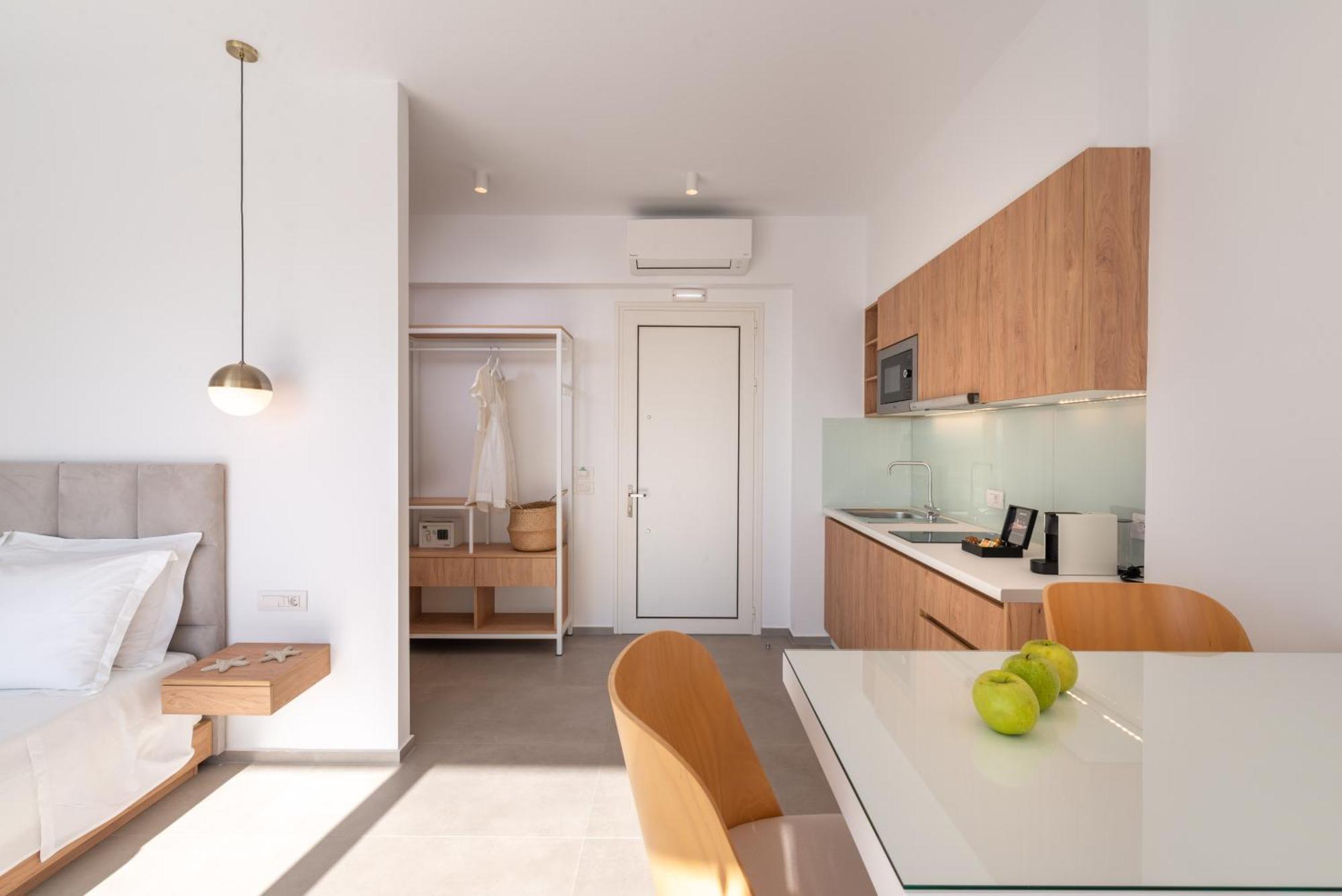 Ninemia Luxury Residence 波帝卡 外观 照片